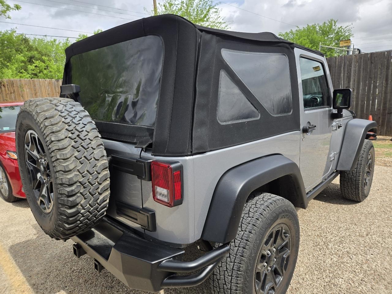 Jeep Wrangler 4WD 2dr Willys Wheeler 2016