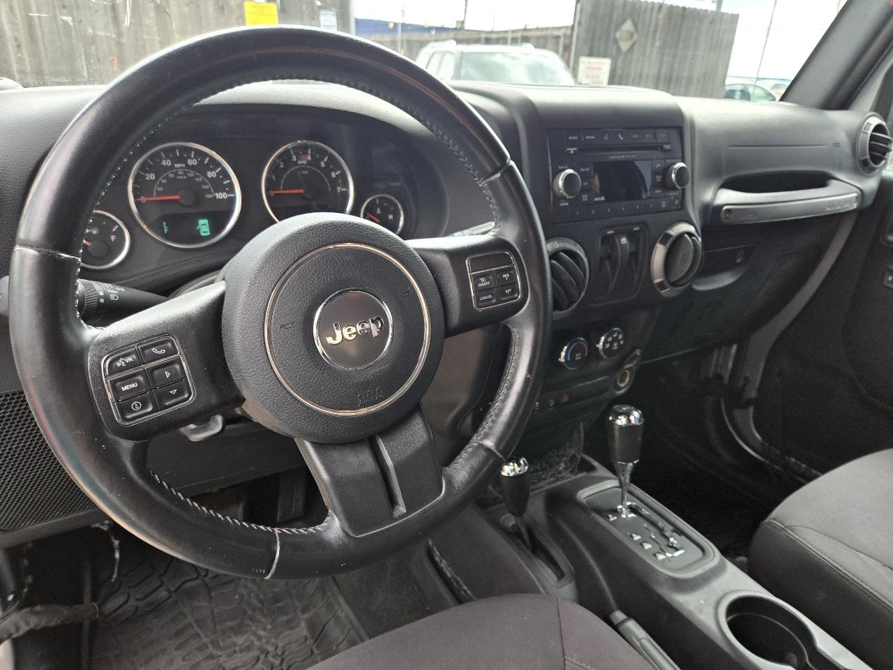 Jeep Wrangler 4WD 2dr Willys Wheeler 2016