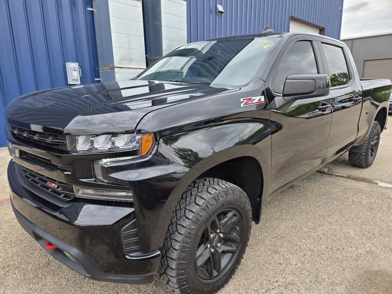 2022 Chevrolet Silverado 1500 LTD 4WD Crew Cab 157" LT Trail Boss