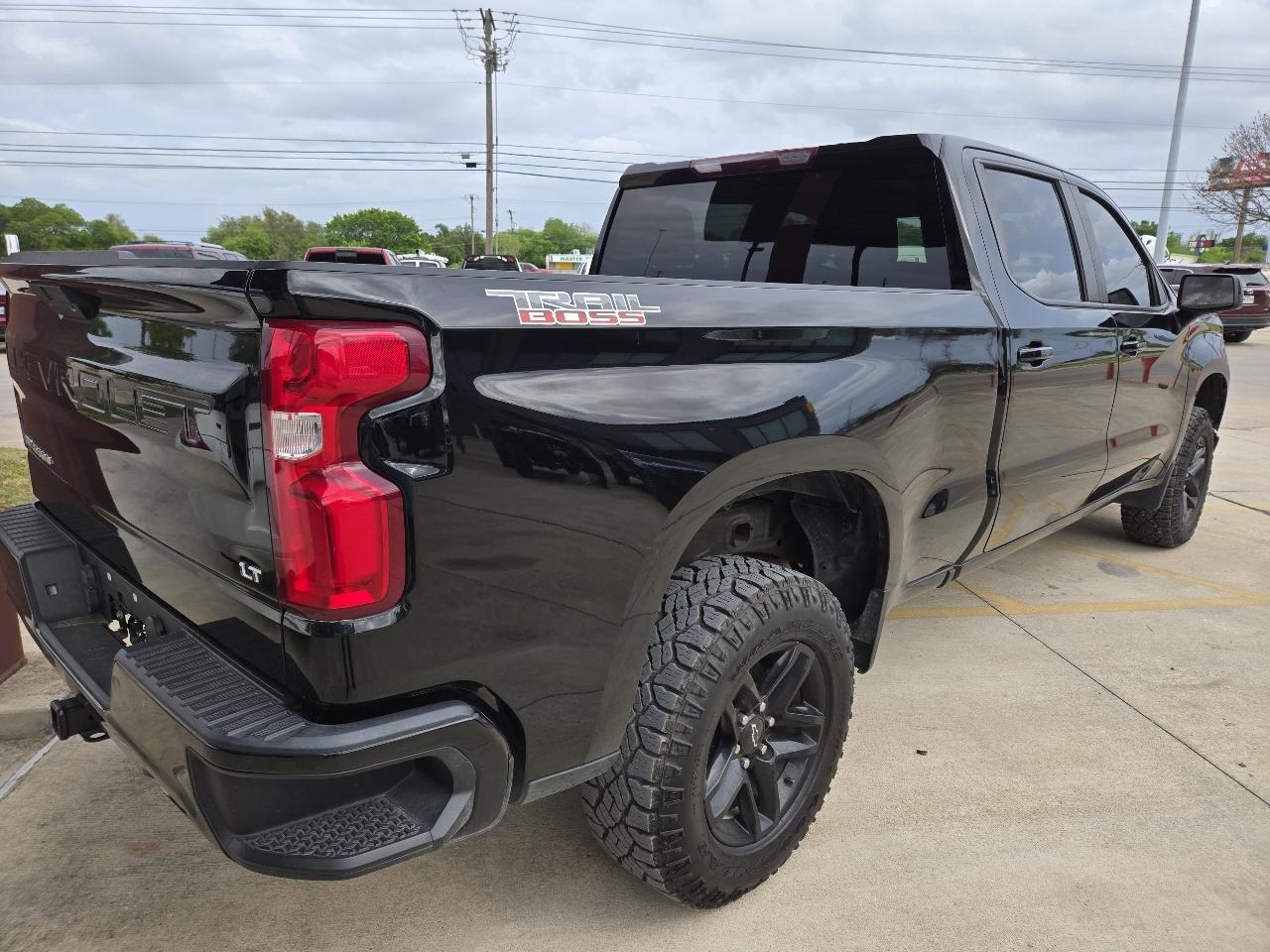 Chevrolet Silverado 1500 LTD 4WD Crew Cab 157" LT Trail Boss 2022