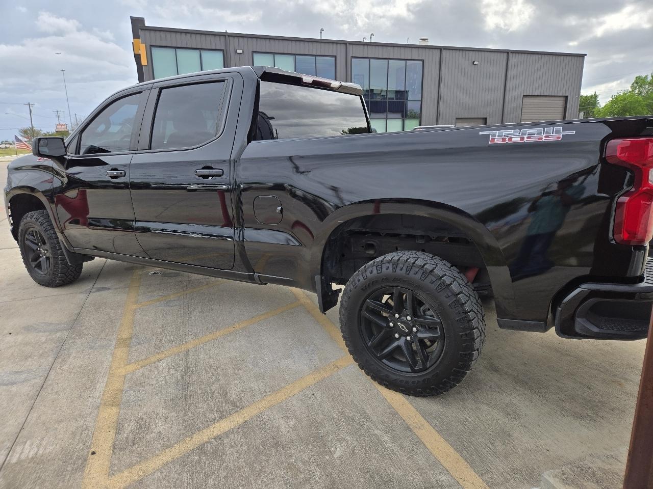 Chevrolet Silverado 1500 LTD 4WD Crew Cab 157" LT Trail Boss 2022