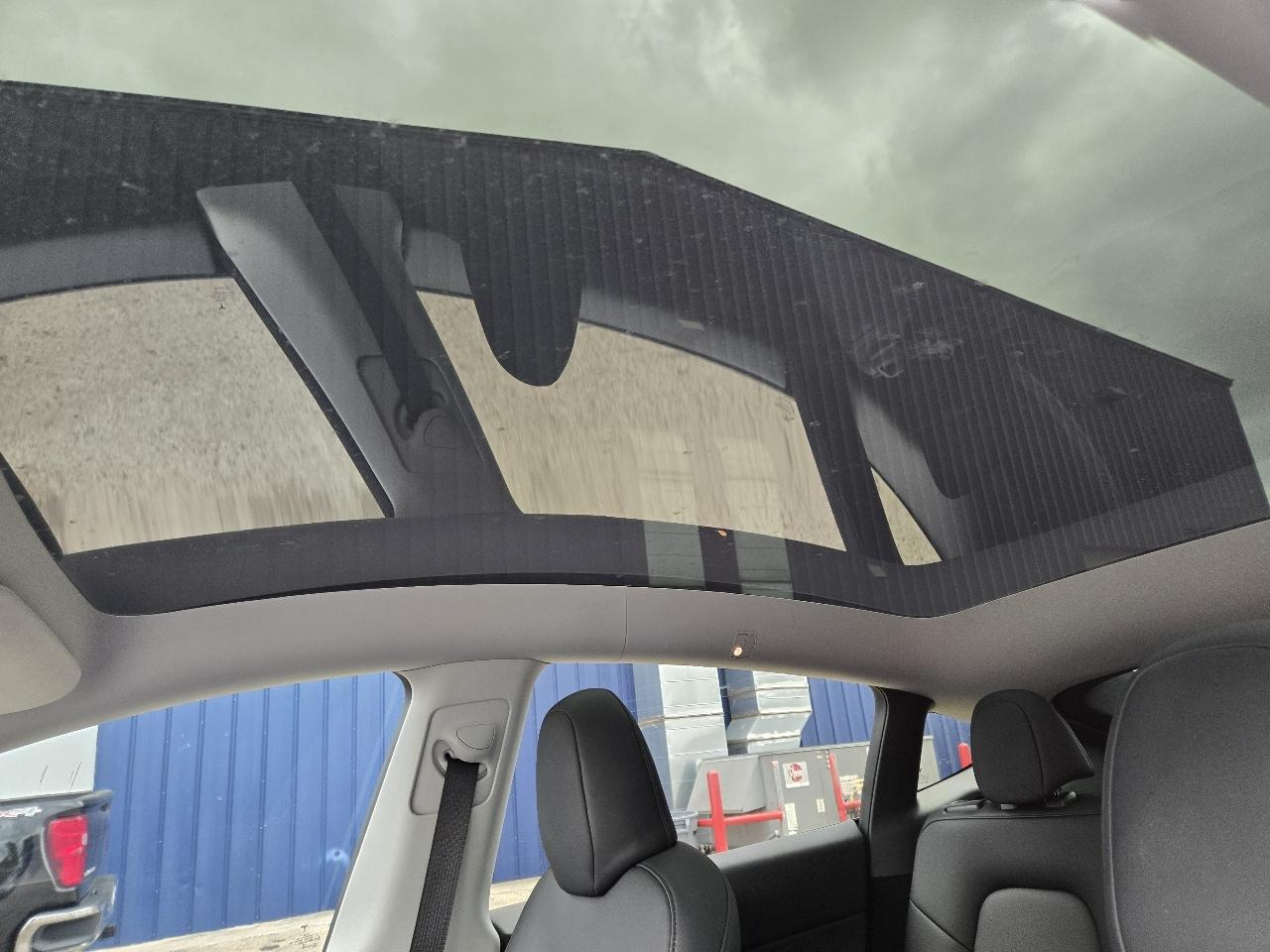 Tesla Model Y Long Range AWD 2023