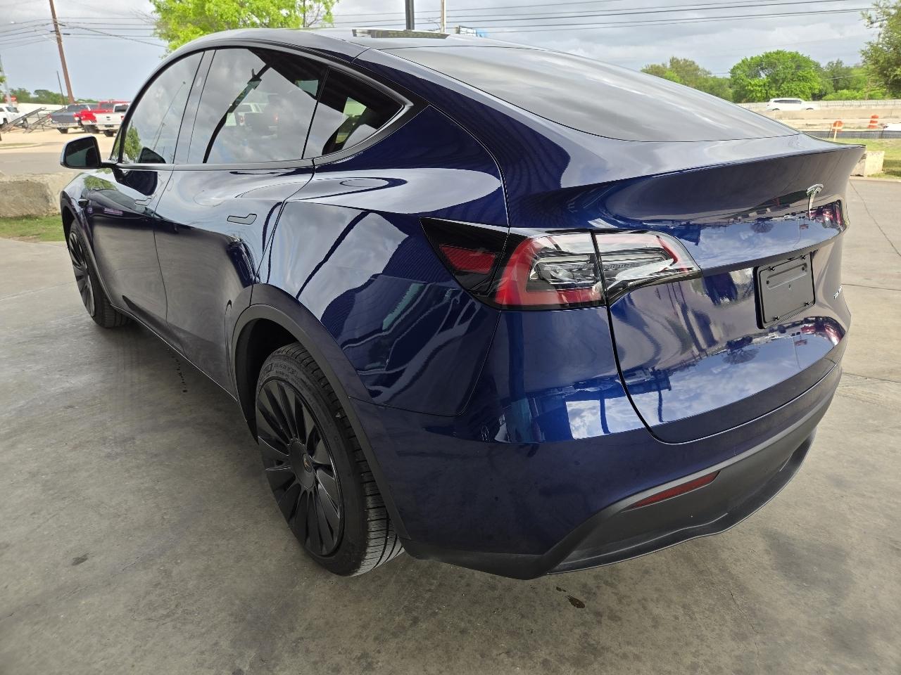 Tesla Model Y Long Range AWD 2023