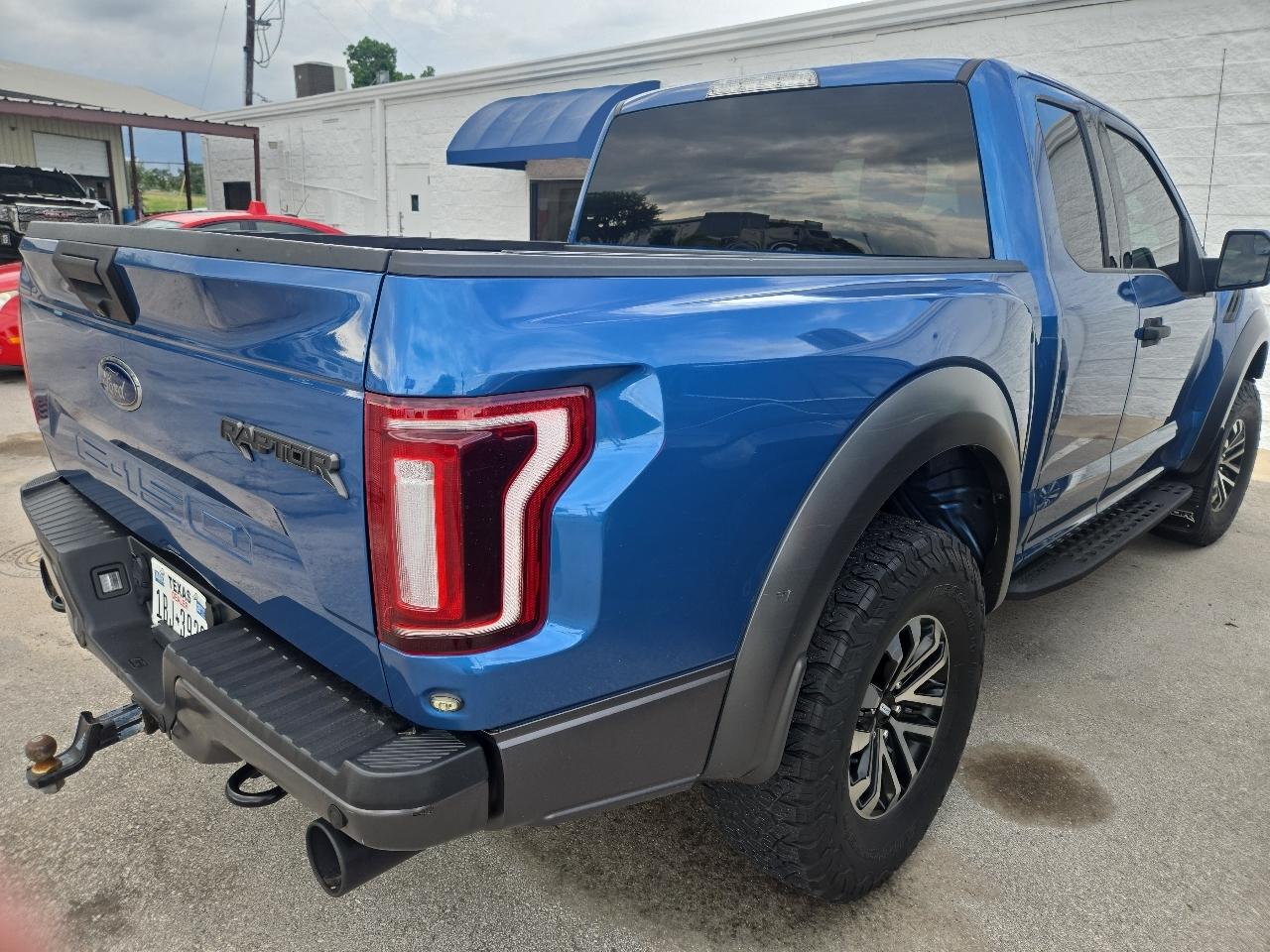 Ford F-150 SVT Raptor SuperCab 5.5-ft. Bed 4WD 2020