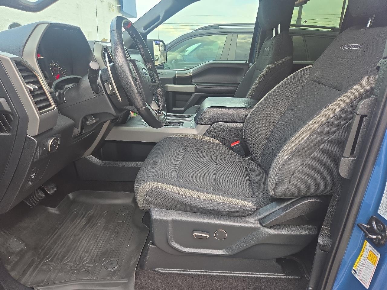 Ford F-150 SVT Raptor SuperCab 5.5-ft. Bed 4WD 2020