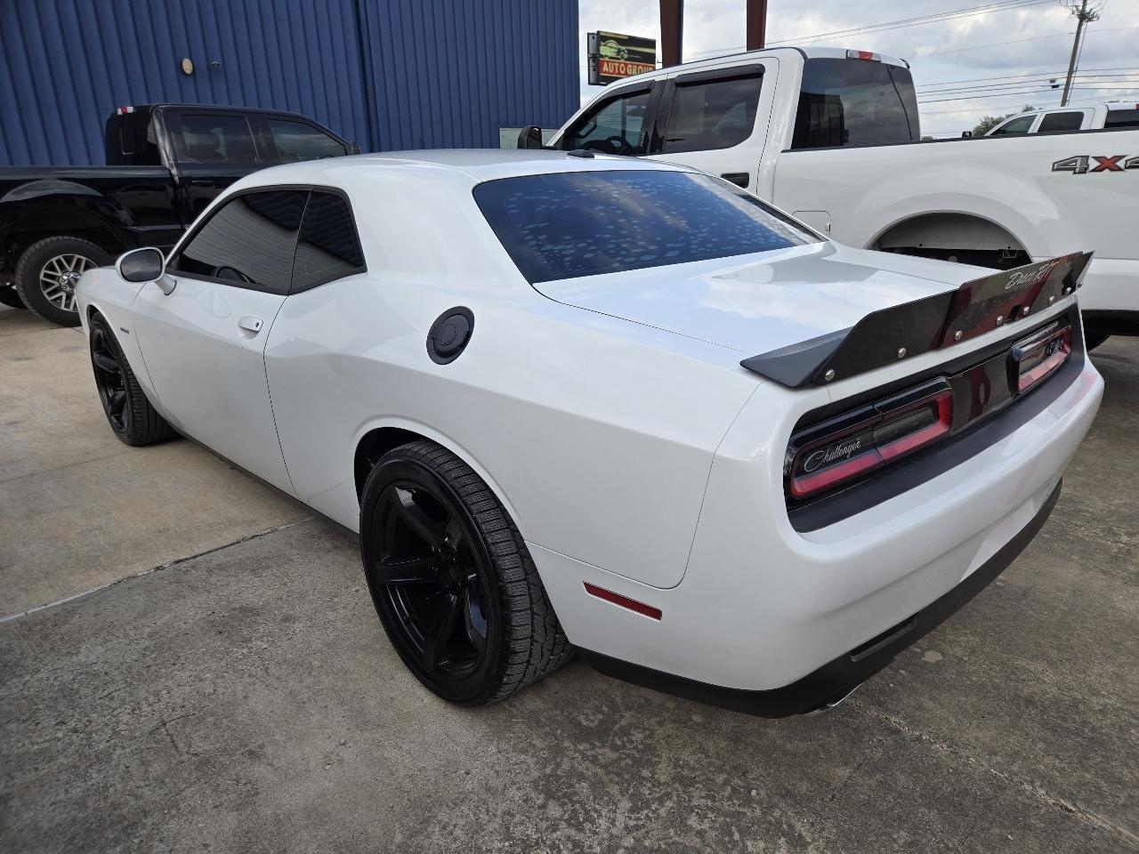 Dodge Challenger R/T RWD 2019