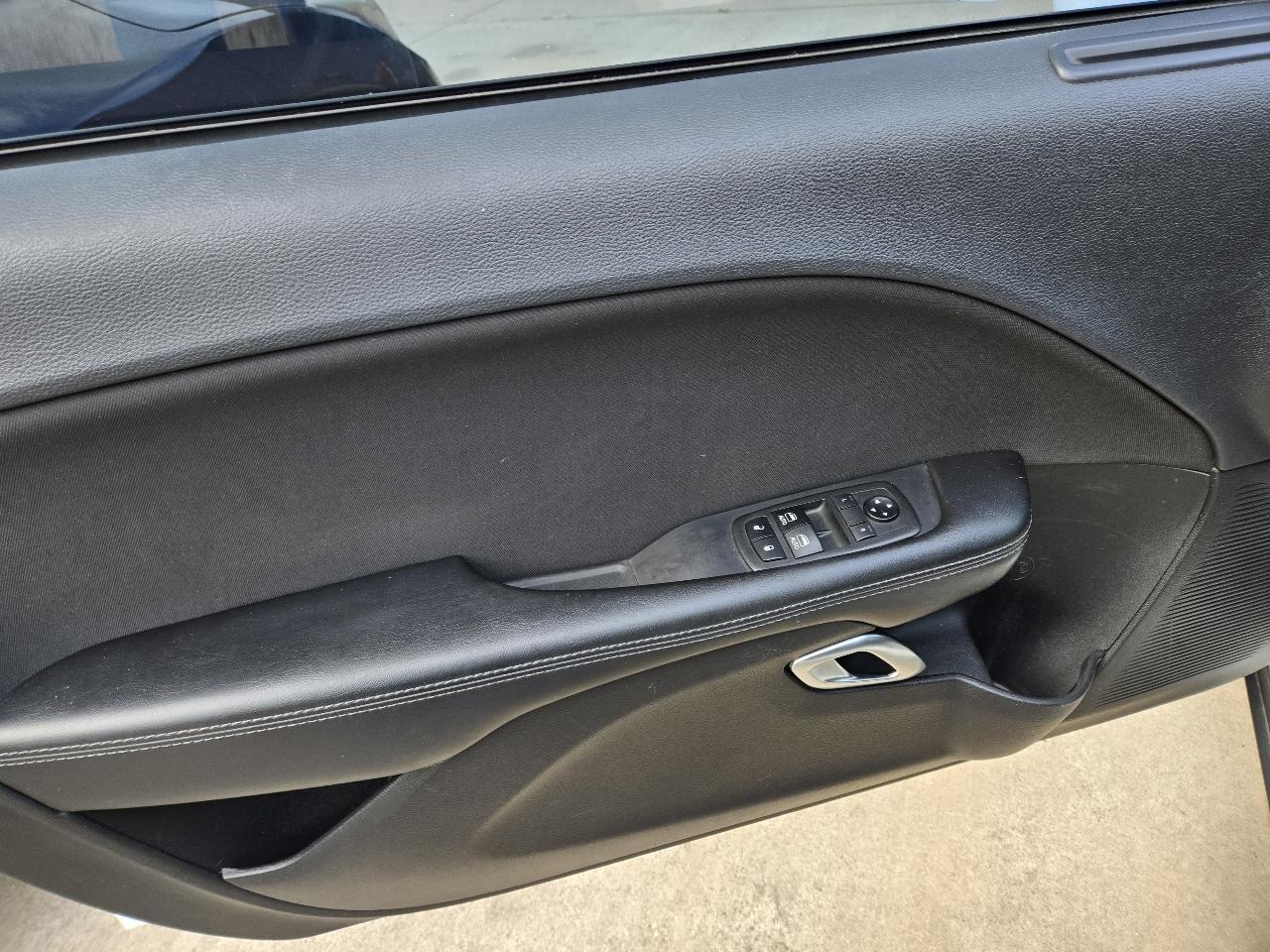 Dodge Challenger R/T RWD 2019