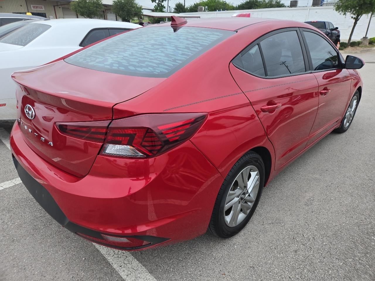 Hyundai Elantra Value Edition IVT 2020