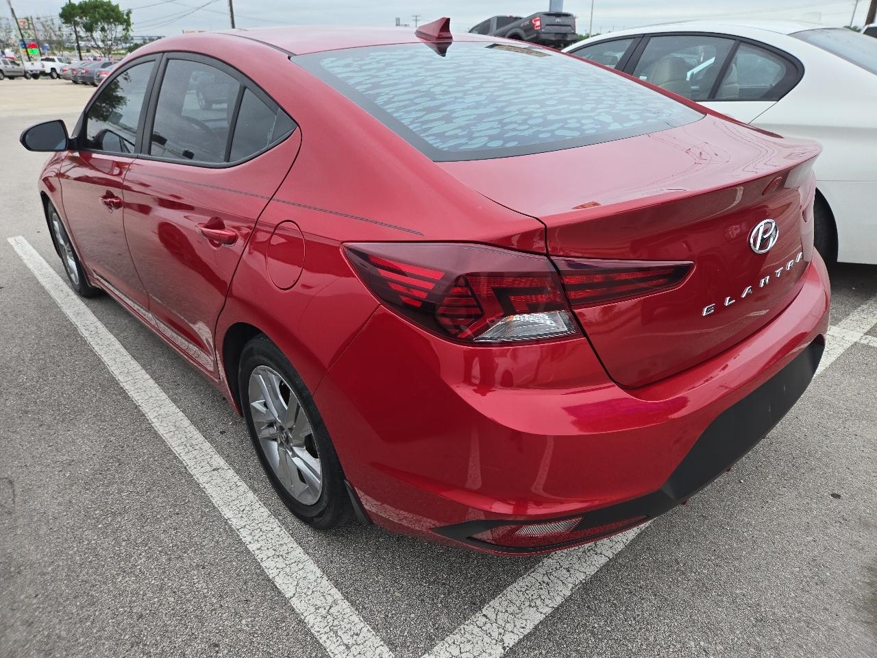 Hyundai Elantra Value Edition IVT 2020