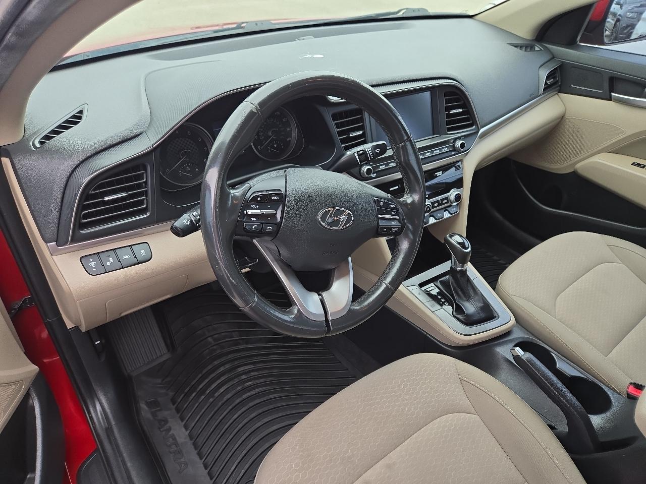 Hyundai Elantra Value Edition IVT 2020