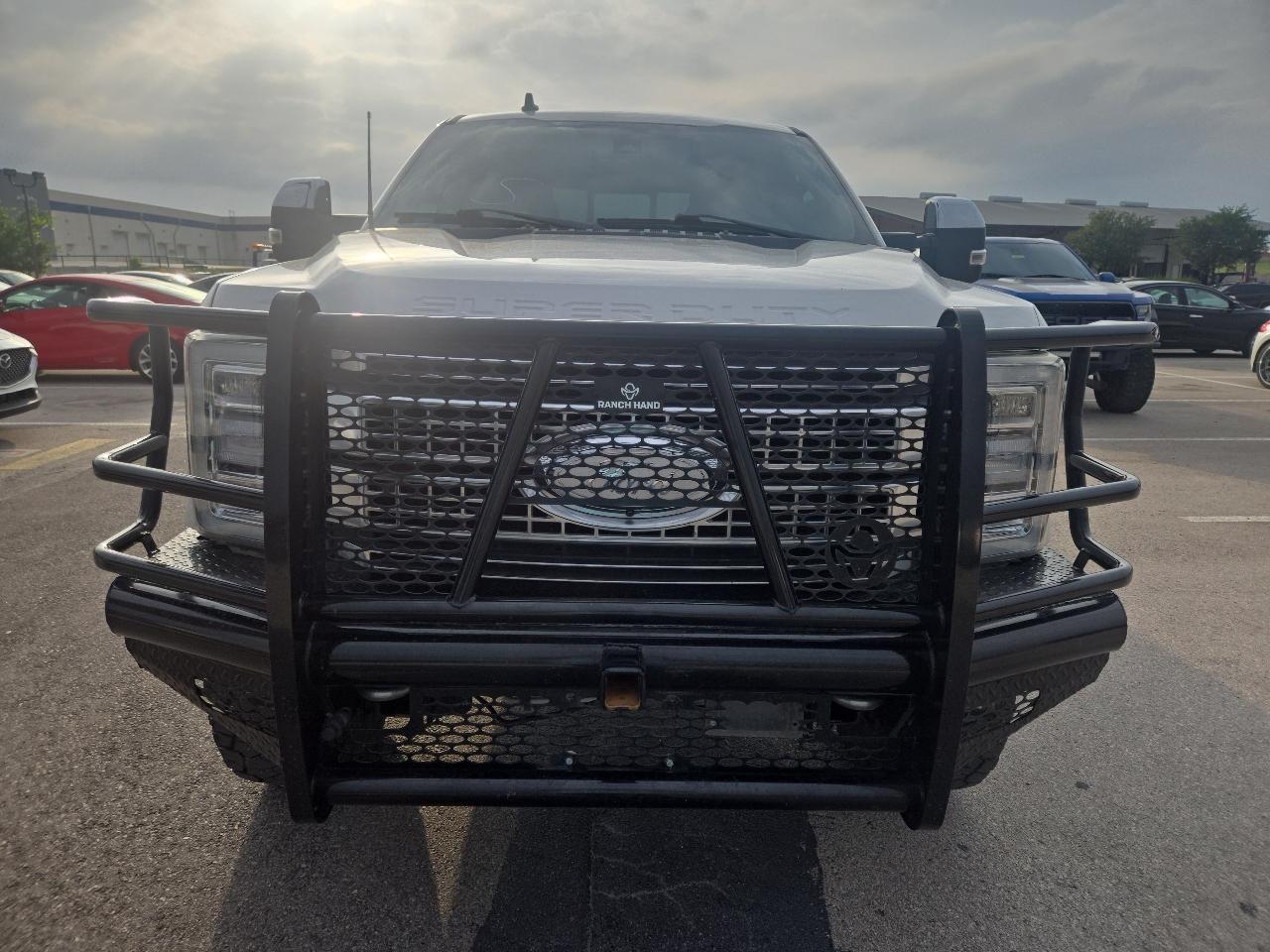 Ford Super Duty F-350 SRW 4WD Crew Cab 156" Platinum 2019
