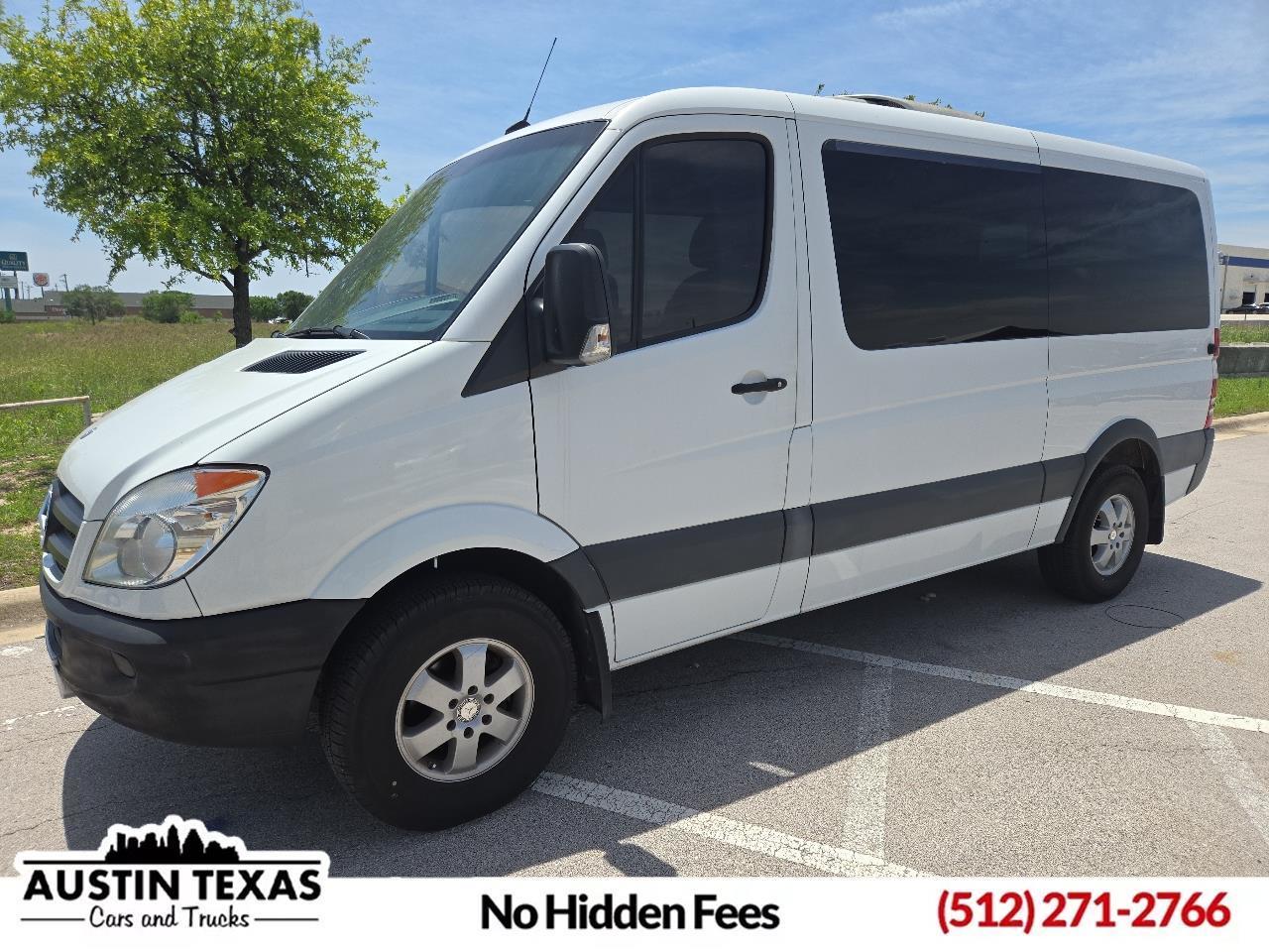 Mercedes-Benz Sprinter Passenger Vans 2500 144" 2011