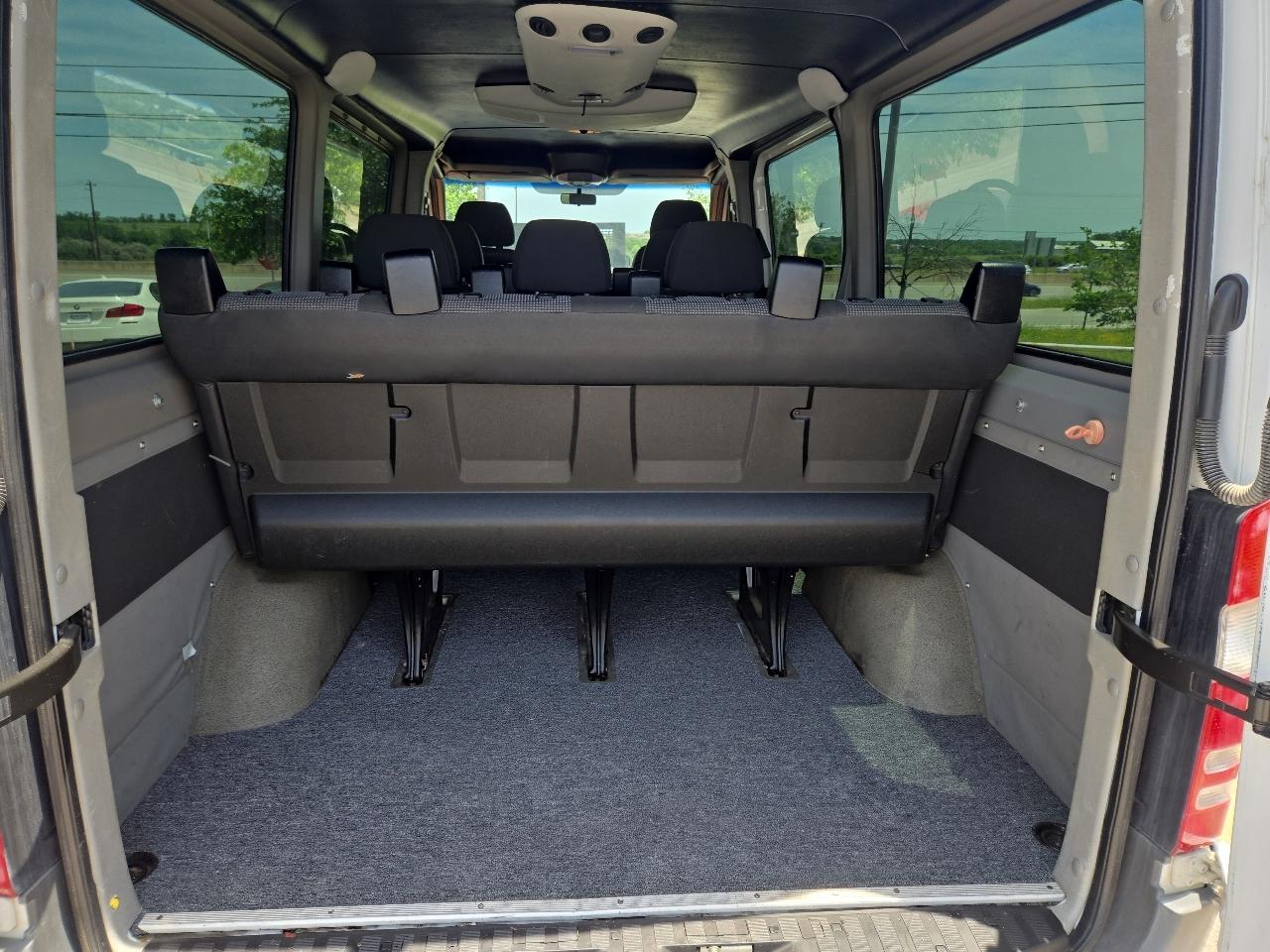 Mercedes-Benz Sprinter Passenger Vans 2500 144" 2011