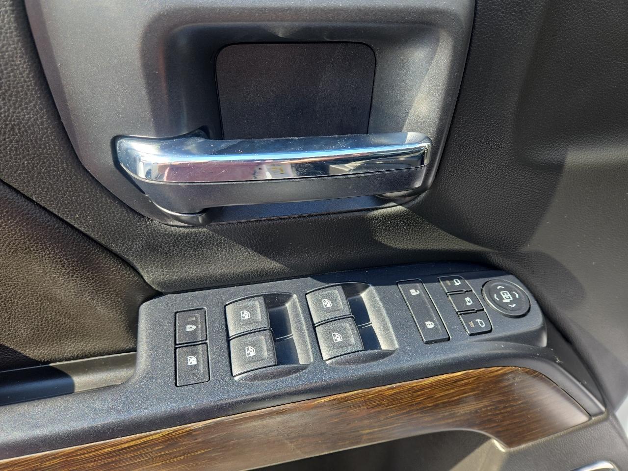 GMC Sierra 2500HD 4WD Crew Cab 153.7" Denali 2018