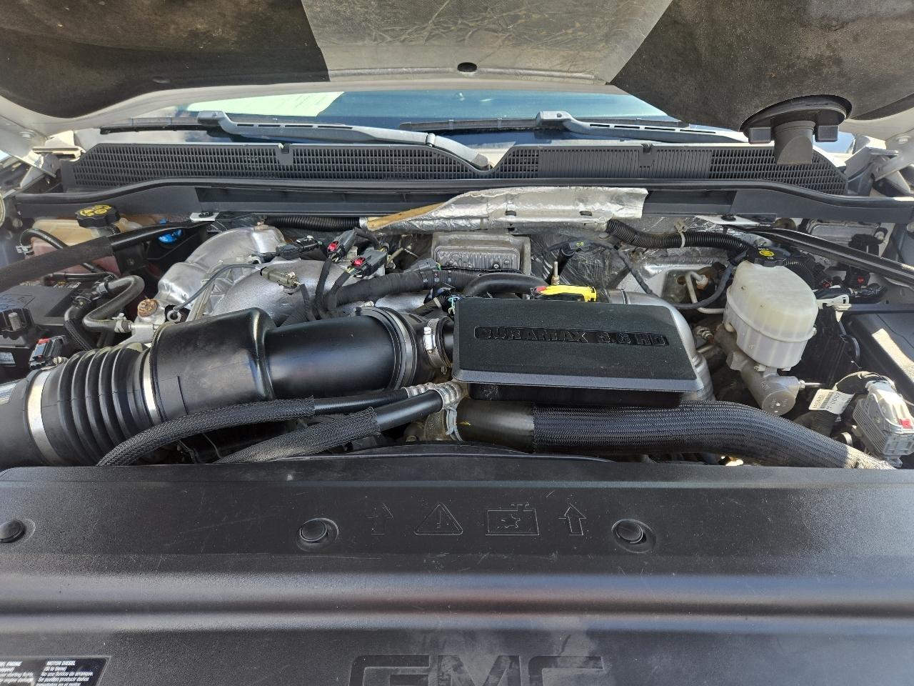 GMC Sierra 2500HD 4WD Crew Cab 153.7" Denali 2018