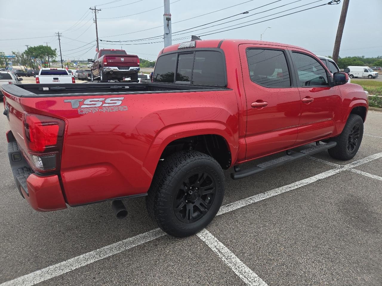 Toyota Tacoma 2WD SR5 Double Cab 5' Bed I4 AT (Natl) 2019