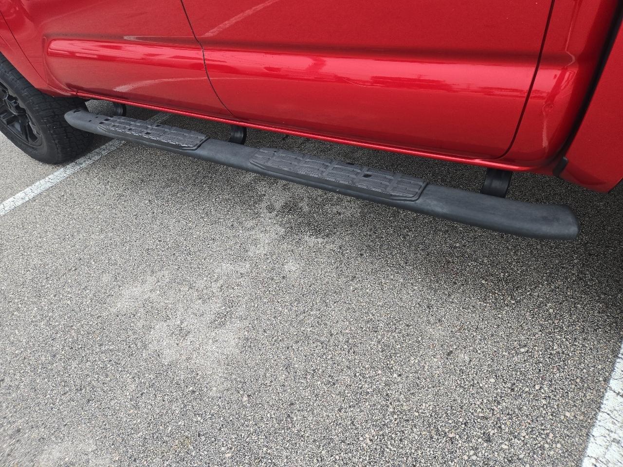 Toyota Tacoma 2WD SR5 Double Cab 5' Bed I4 AT (Natl) 2019