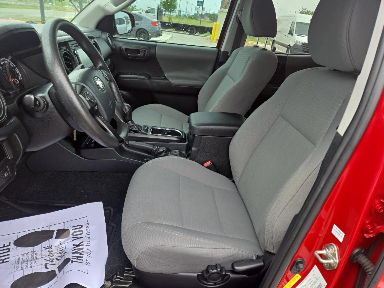 Toyota Tacoma 2WD SR5 Double Cab 5' Bed I4 AT (Natl) 2019