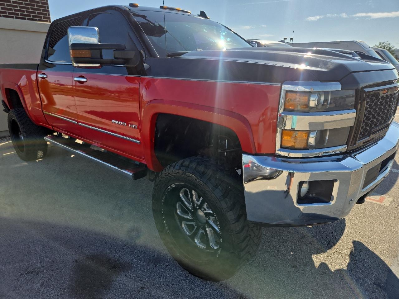 Chevrolet Silverado 2500HD 4WD Crew Cab 153.7" LTZ 2017
