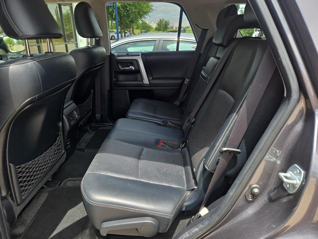 Toyota 4Runner RWD 4dr V6 SR5 Premium (Natl) 2014