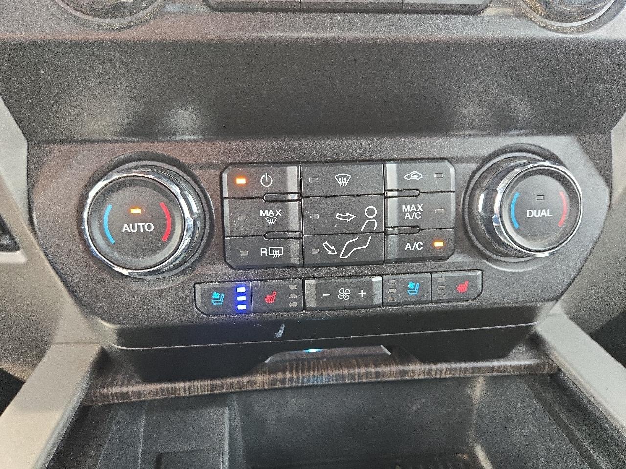 Ford Super Duty F-250 SRW King Ranch 4WD Crew Cab 8' Box 2021