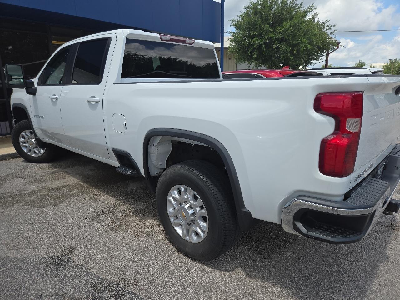 Chevrolet Silverado 2500HD 4WD Crew Cab 159" LT 2021