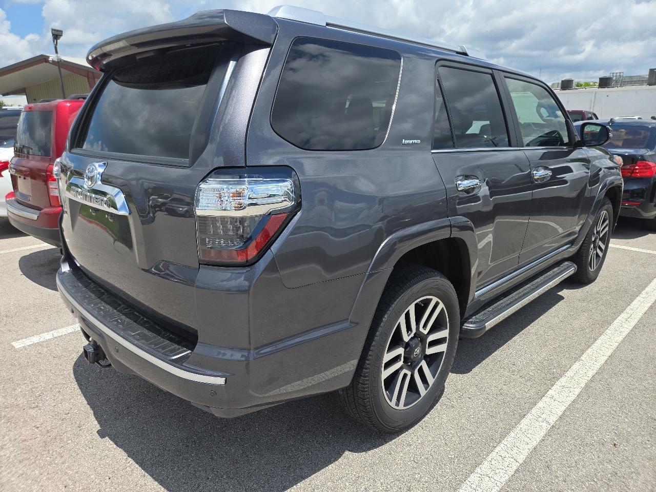 Toyota 4Runner Limited 4WD (Natl) 2021