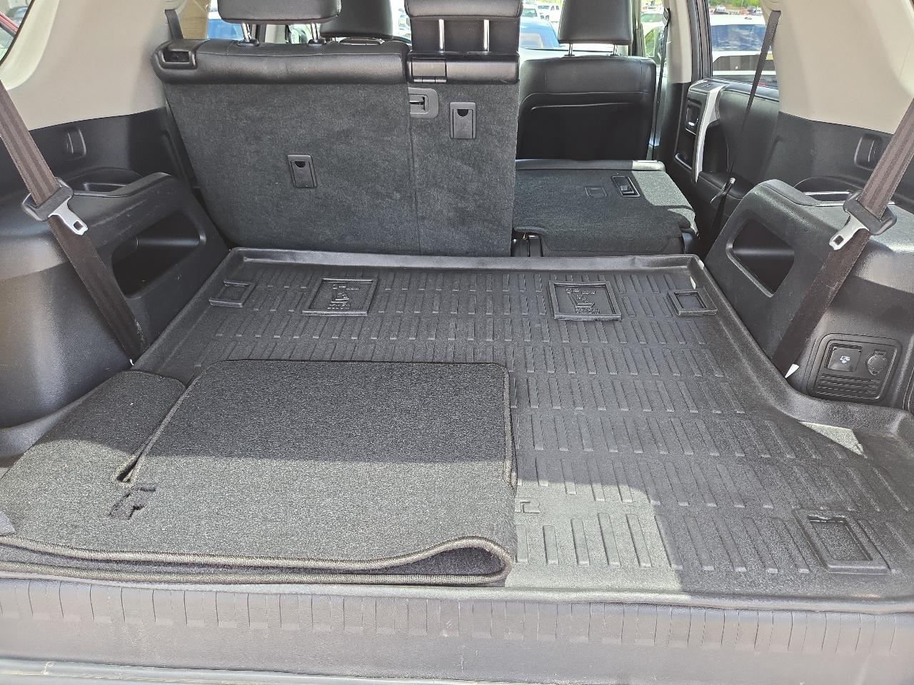 Toyota 4Runner Limited 4WD (Natl) 2021