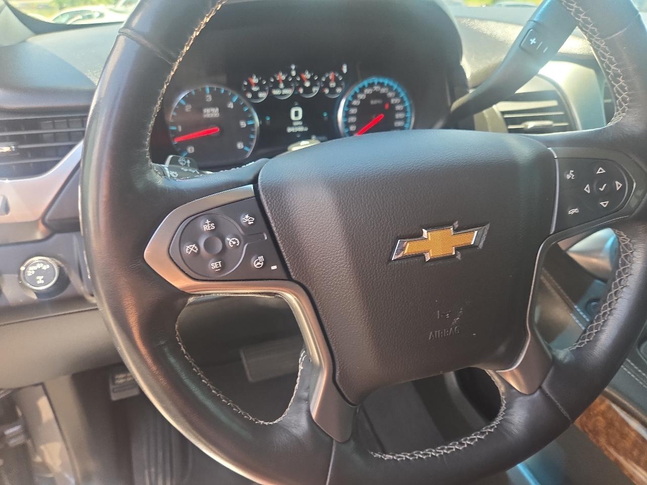 Chevrolet Suburban 4WD 4dr 1500 Premier 2019