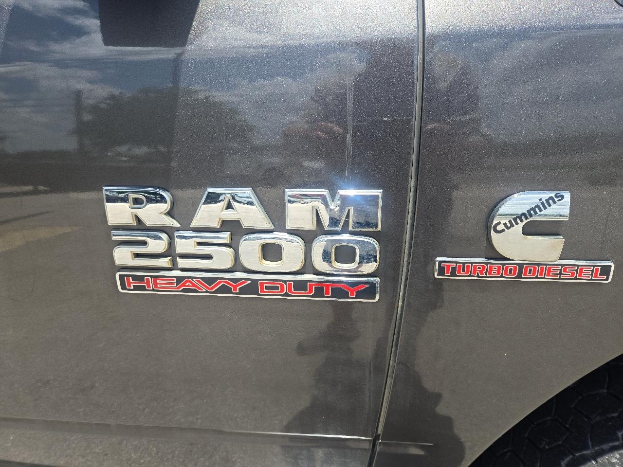 RAM 2500 4WD Crew Cab 149" Tradesman 2015