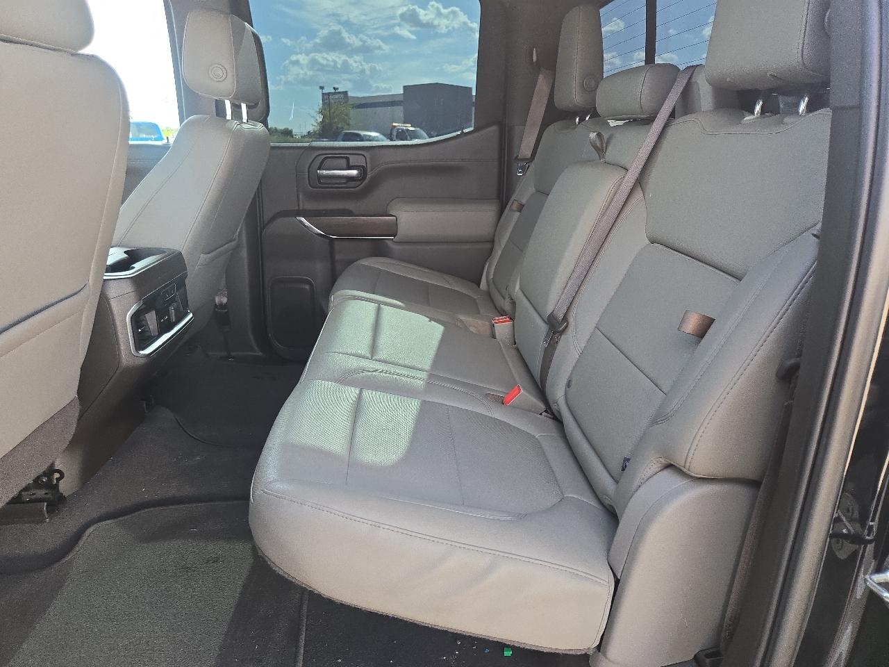 GMC Sierra 1500 2WD Crew Cab 147" SLT 2019