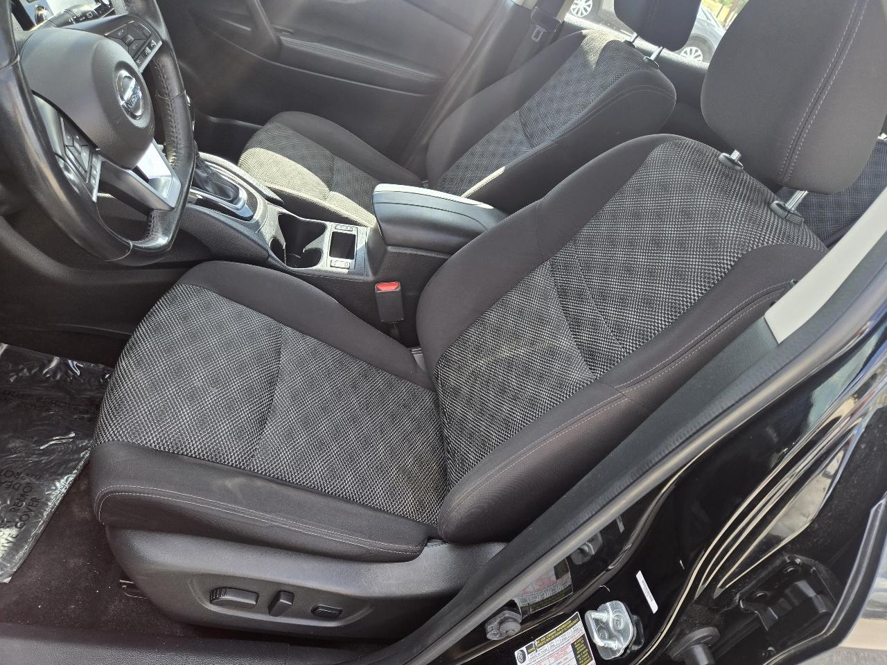 Nissan Rogue Sport AWD SV 2018