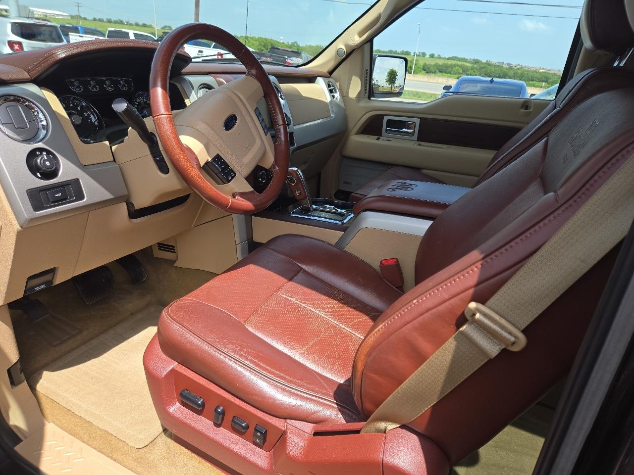 Ford F-150 4WD SuperCrew 145" King Ranch 2014