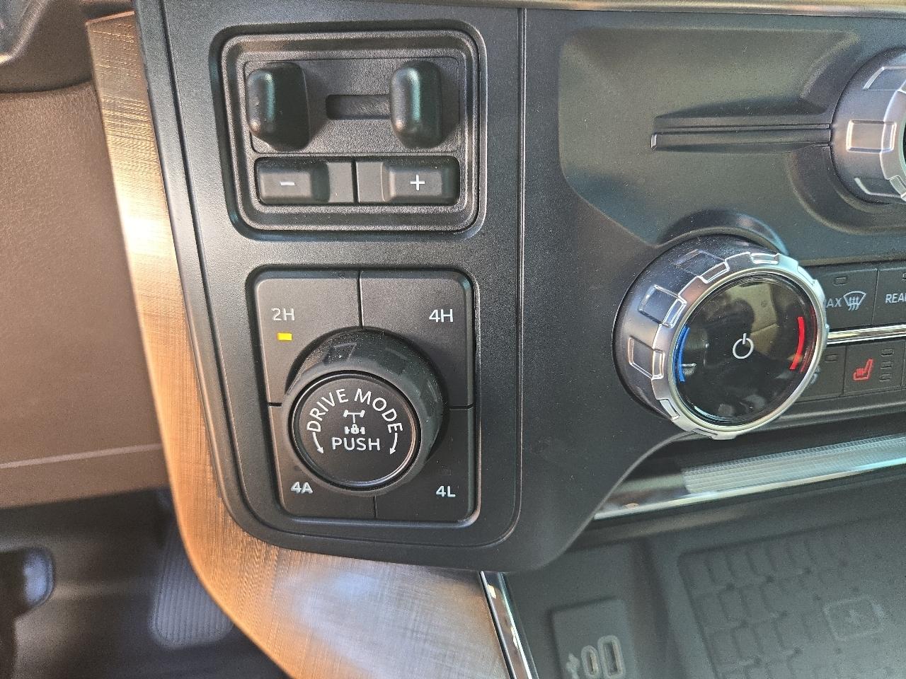 Ford F-150 King Ranch 4WD SuperCrew 5.5' Box 2025