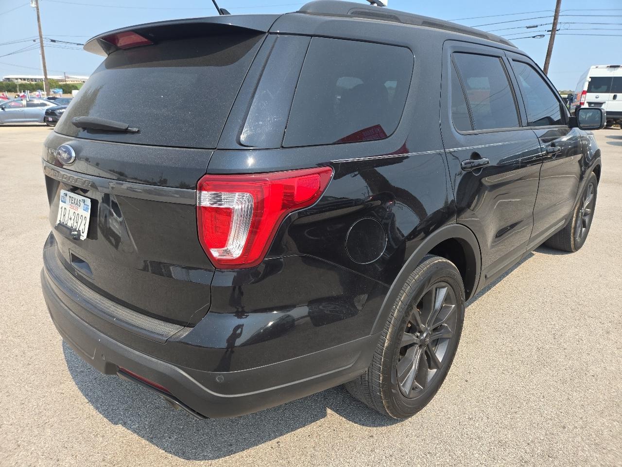 Ford Explorer 4dr XLT 2019