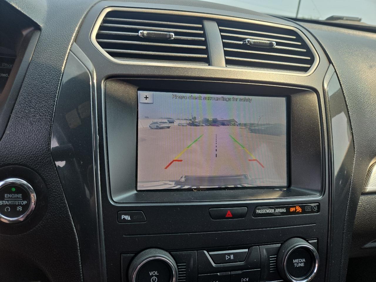 Ford Explorer 4dr XLT 2019