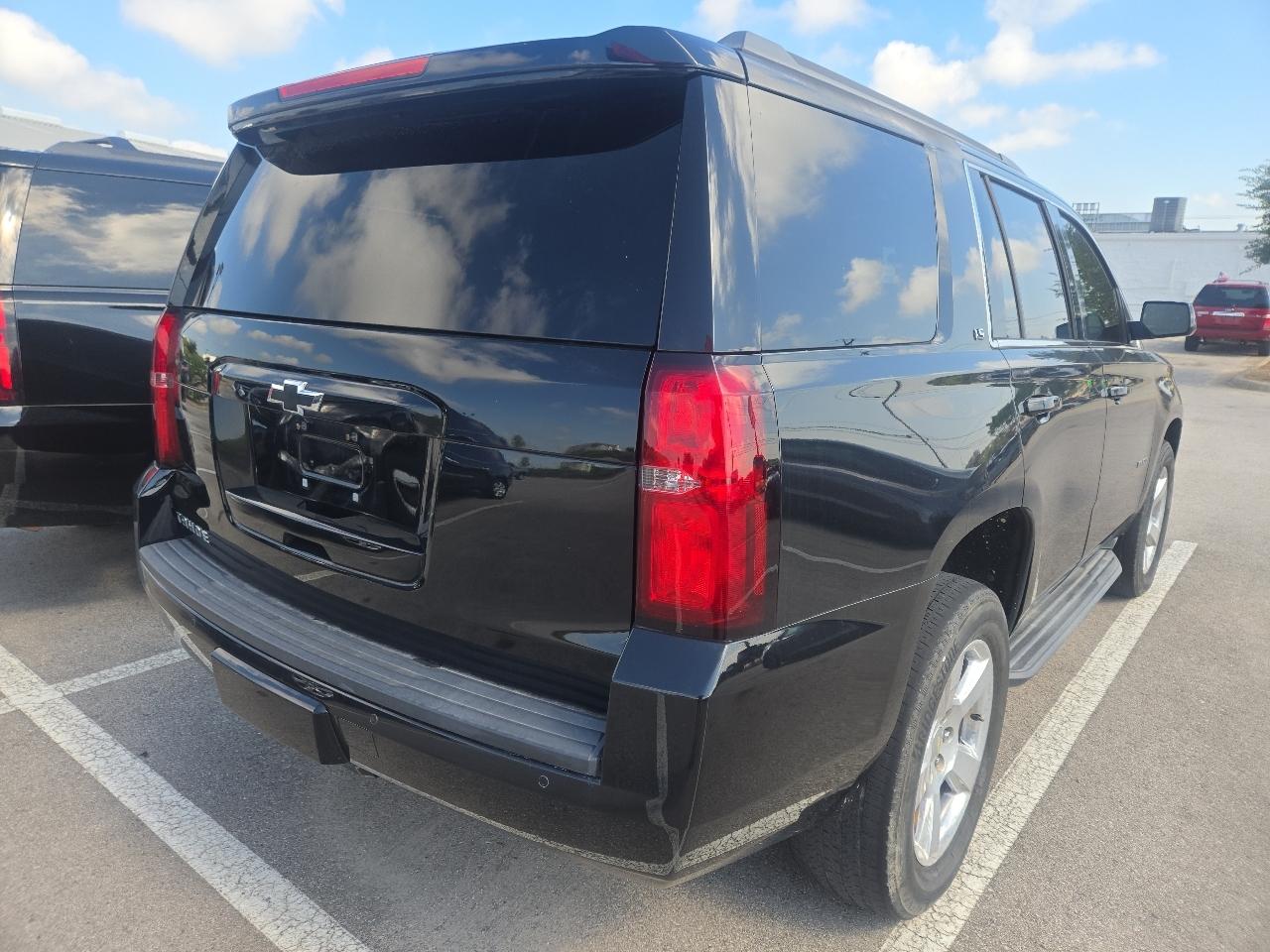 Chevrolet Tahoe 2WD 4dr LS 2016
