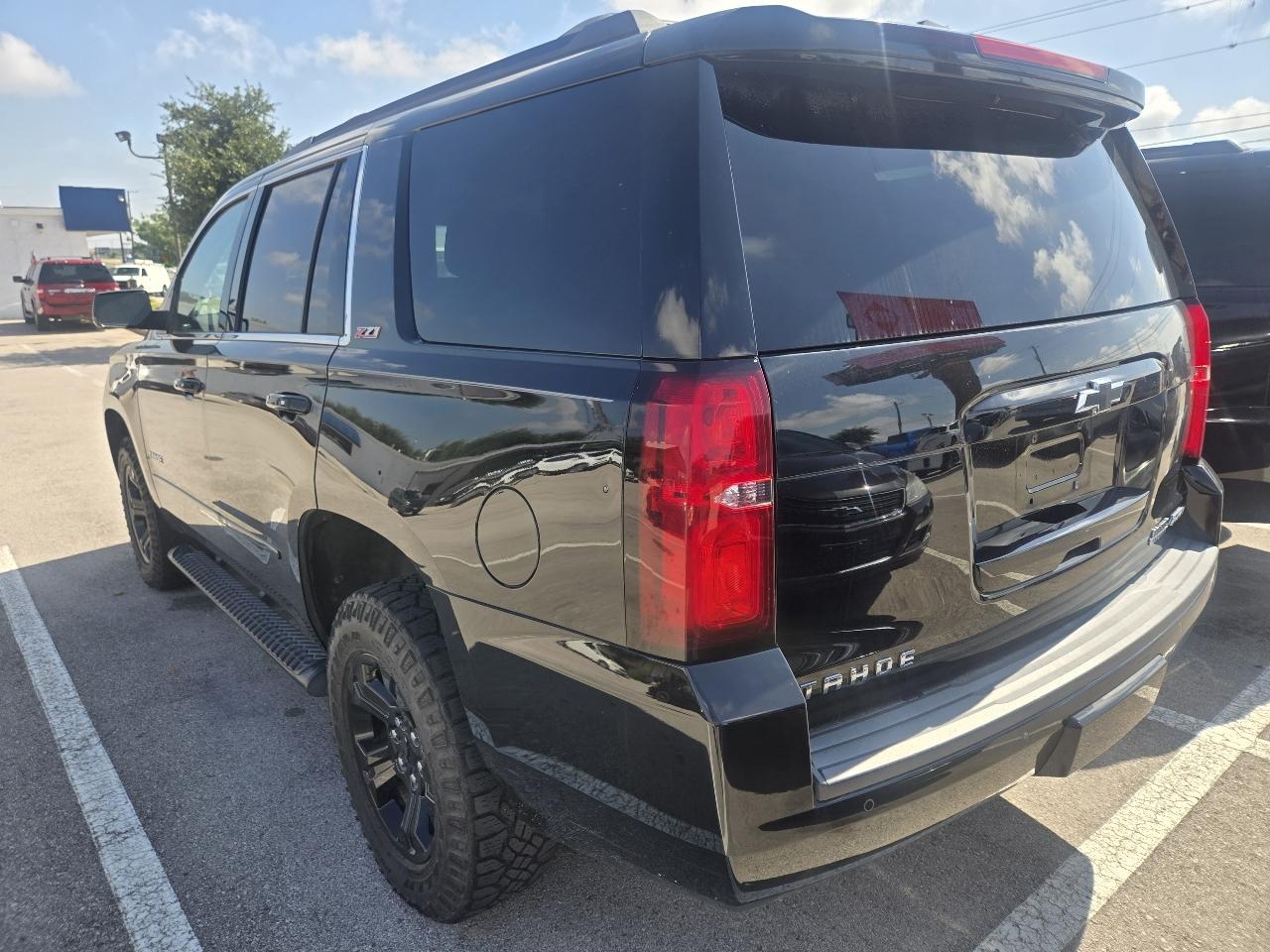 Chevrolet Tahoe 4WD 4dr LT 2017