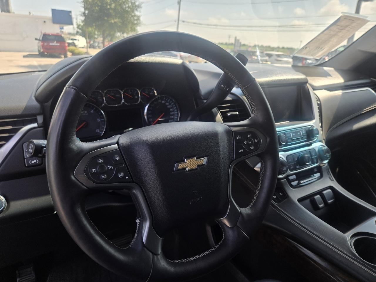 Chevrolet Tahoe 4WD 4dr LT 2017