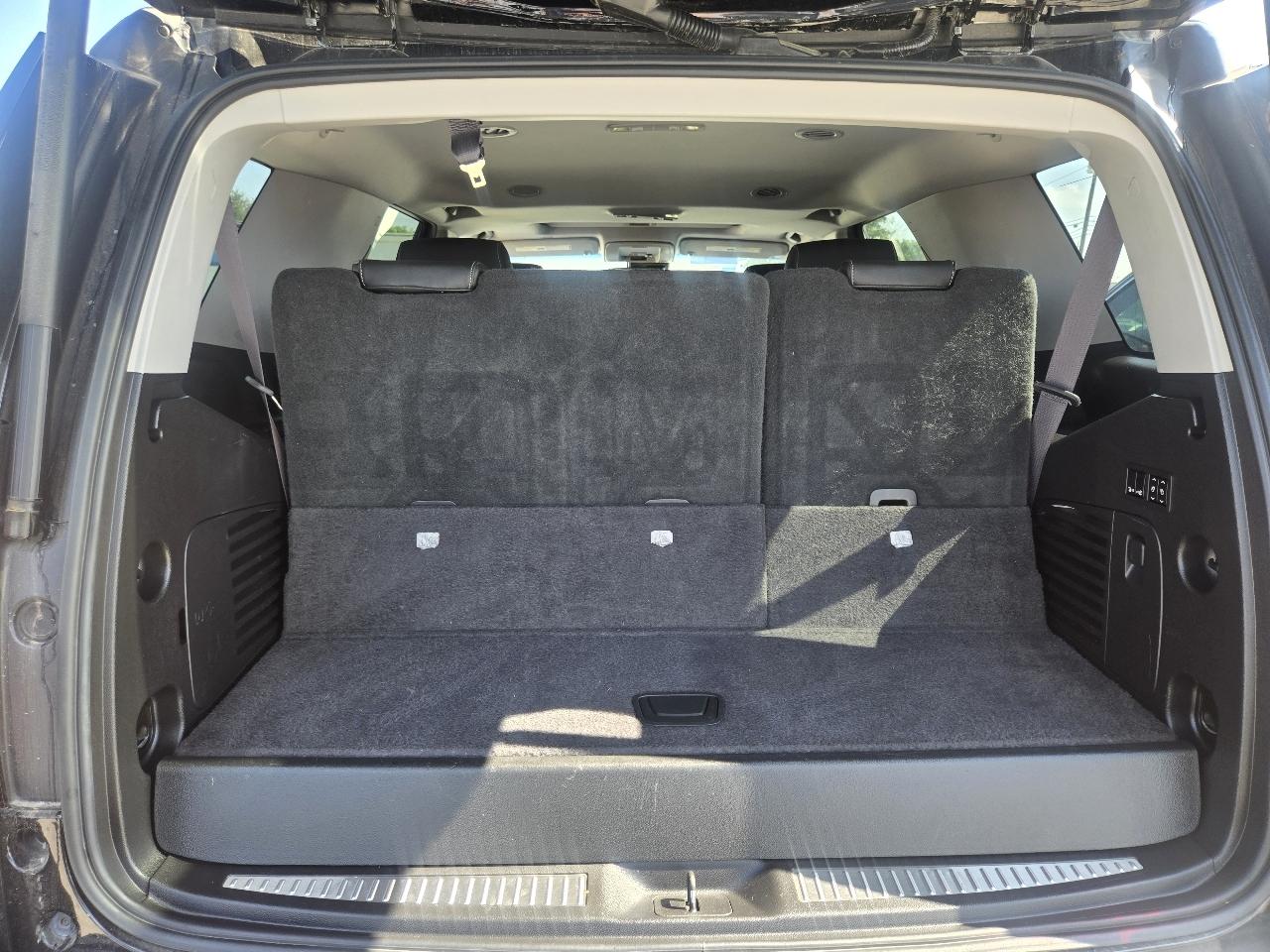 Chevrolet Tahoe 4WD 4dr LT 2017