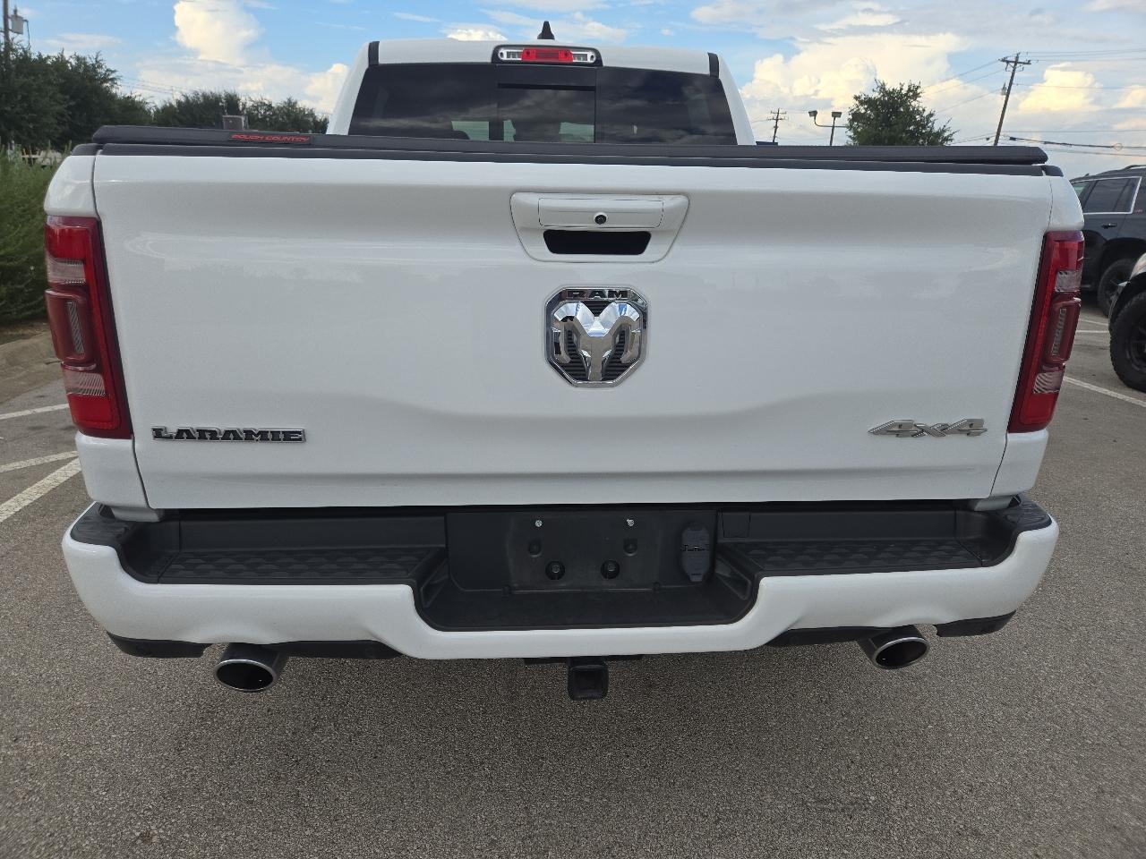RAM 1500 Laramie 4x4 Crew Cab 5'7" Box 2023