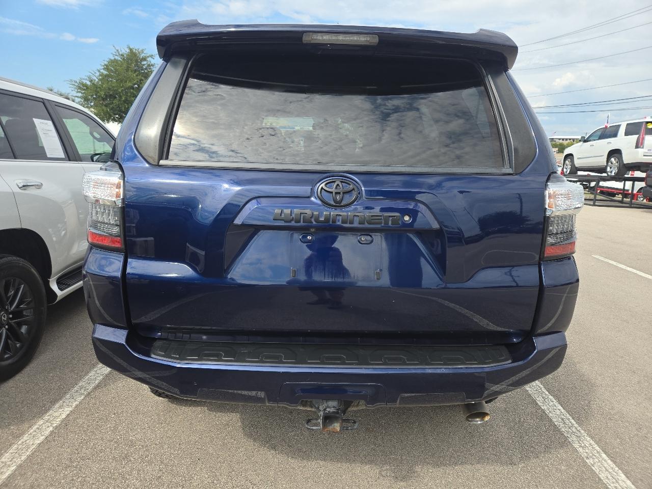 Toyota 4Runner TRD Off Road Premium 4WD (Natl) 2018