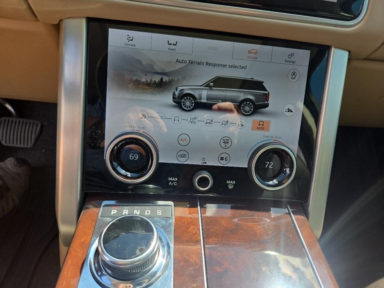 Land Rover Range Rover V8 Supercharged LWB 2019
