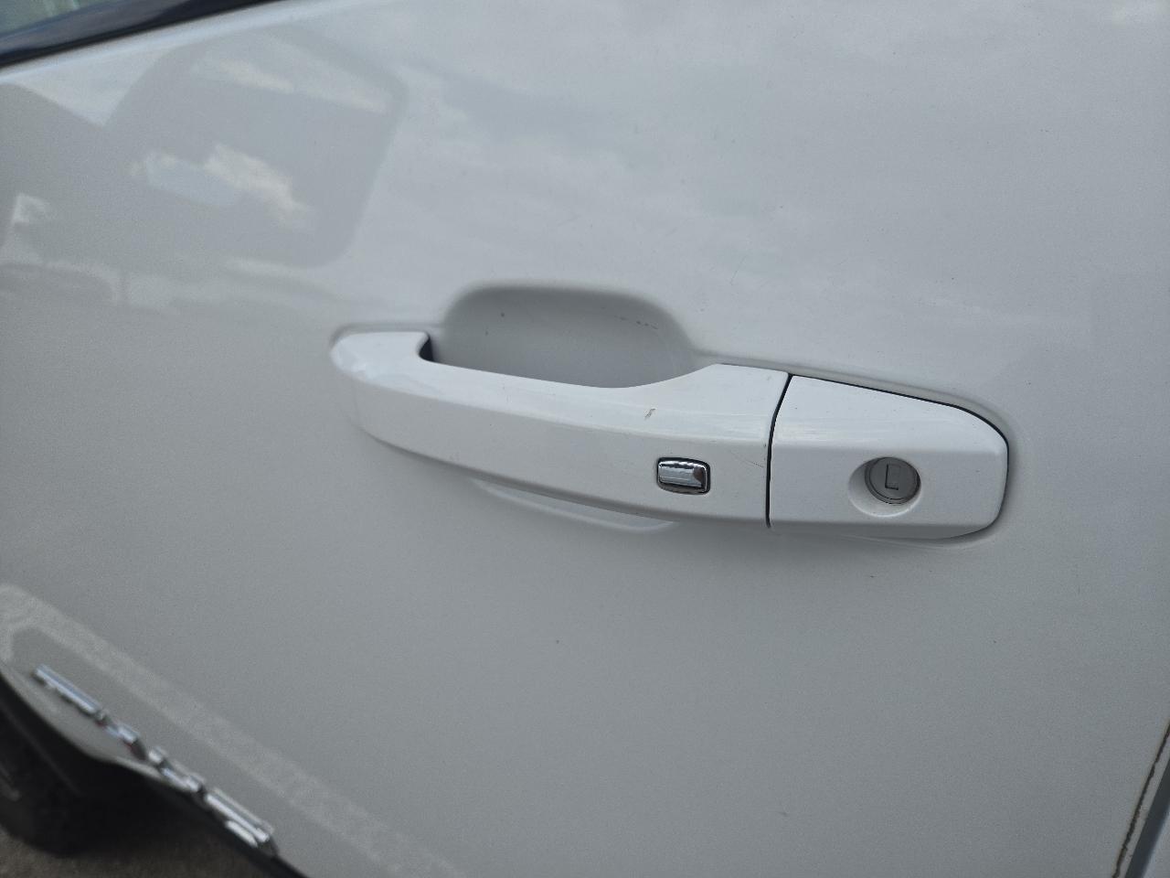 GMC Sierra 2500HD 4WD Crew Cab 159" AT4 2022