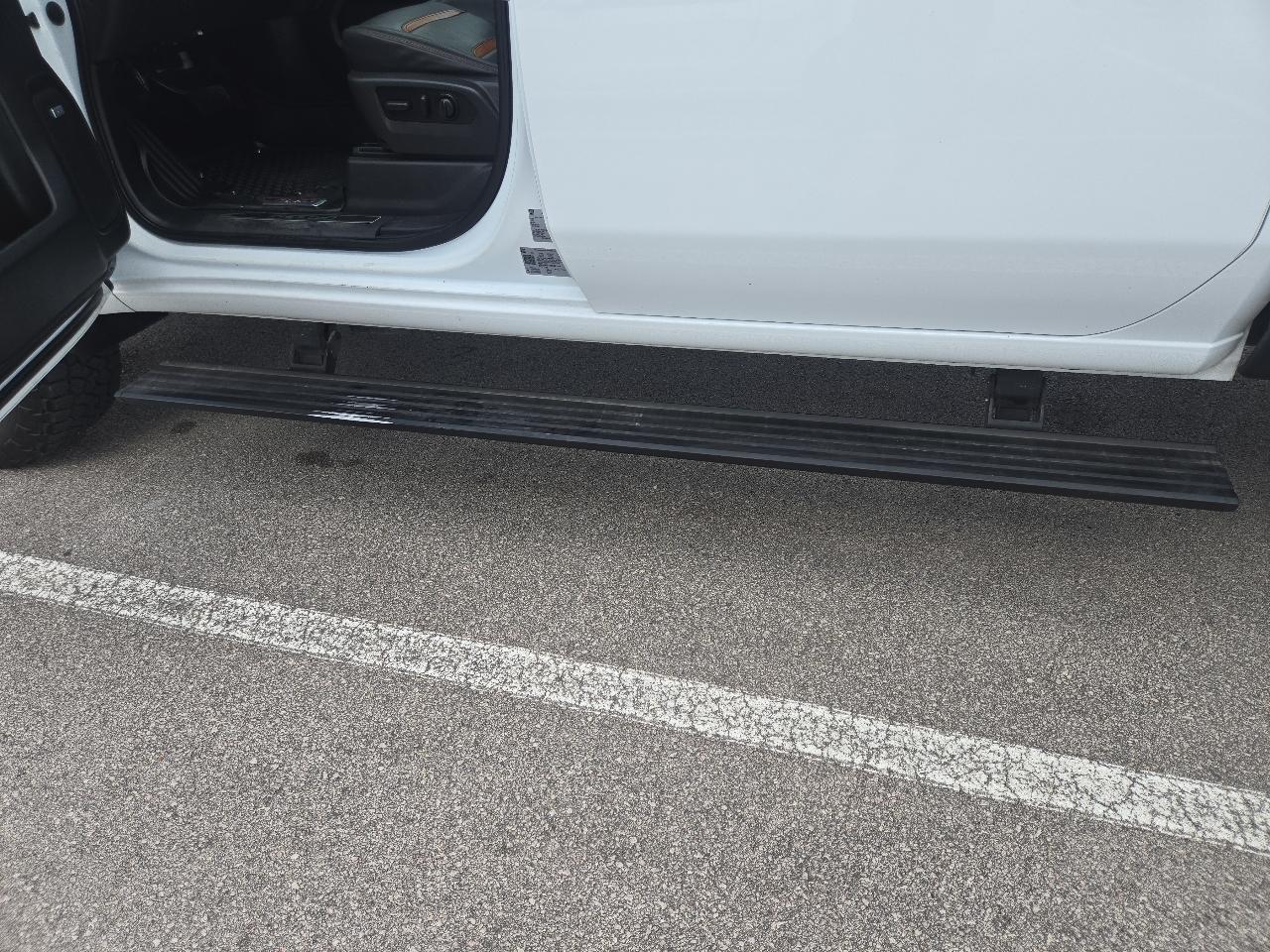 GMC Sierra 2500HD 4WD Crew Cab 159" AT4 2022