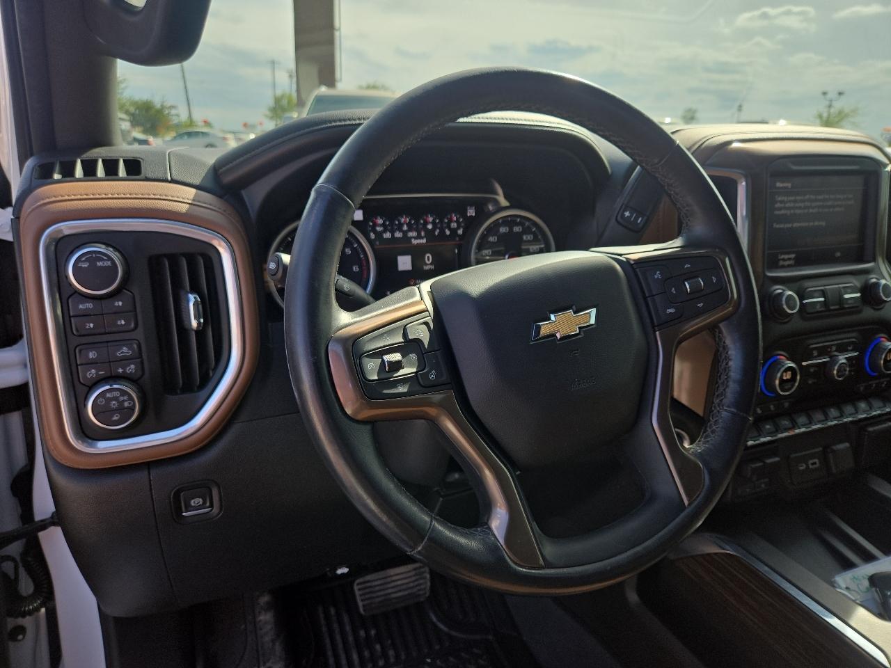 Chevrolet Silverado 1500 LTD 4WD Crew Cab 147" High Country 2022