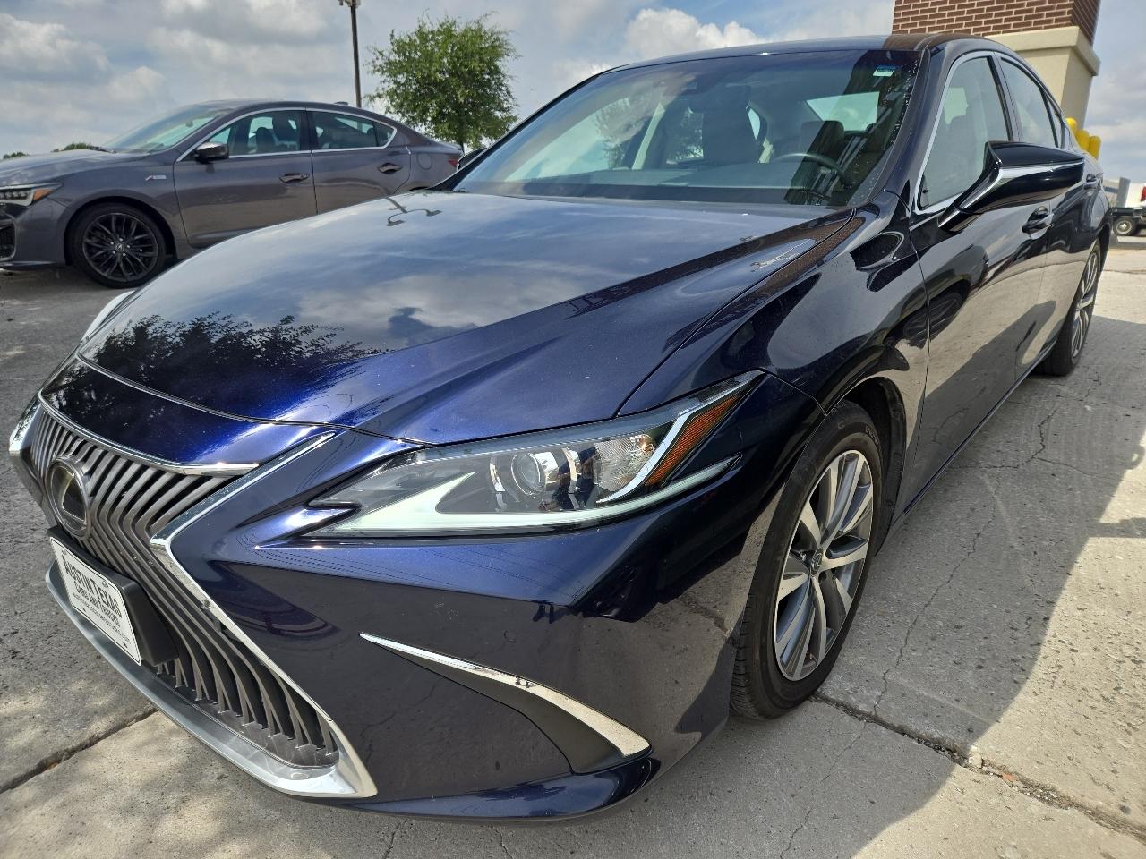 Lexus ES ES 350 FWD 2020