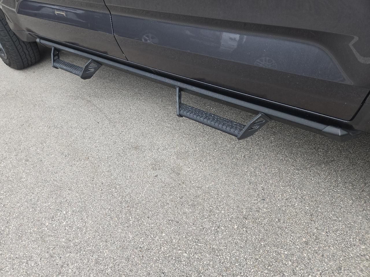 Toyota Tundra 4WD SR5 CrewMax 5.5' Bed (Natl) 2023