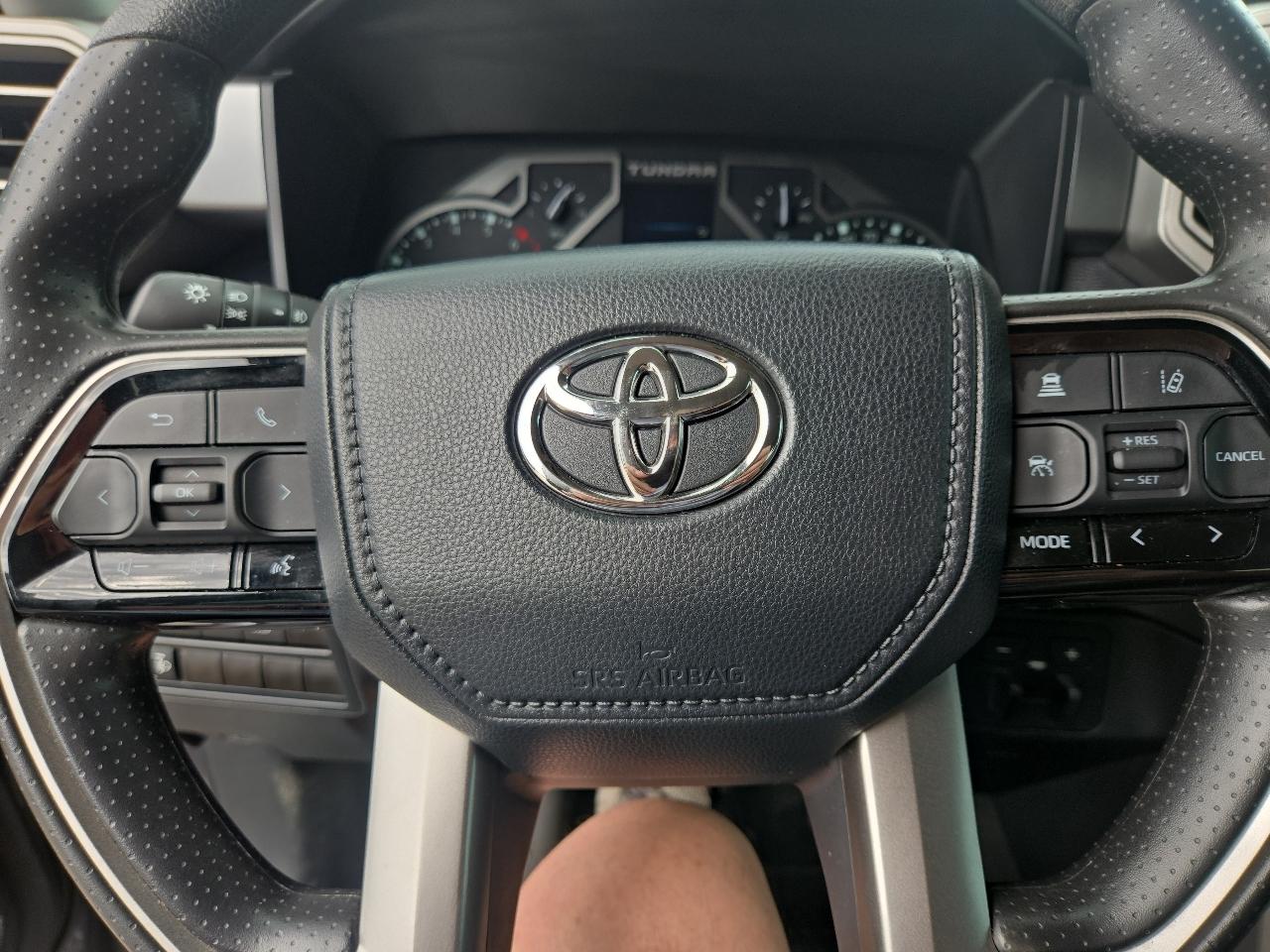 Toyota Tundra 4WD SR5 CrewMax 5.5' Bed (Natl) 2023