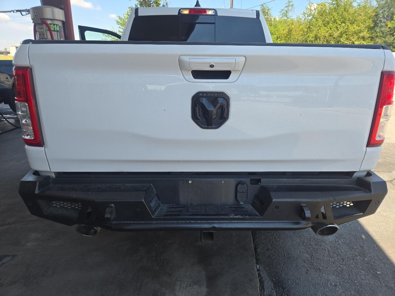 RAM 1500 Big Horn 4x2 Crew Cab 5'7" Box 2021